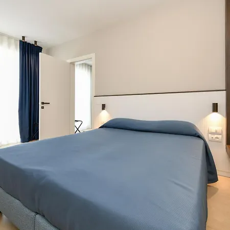 Petit Hotel